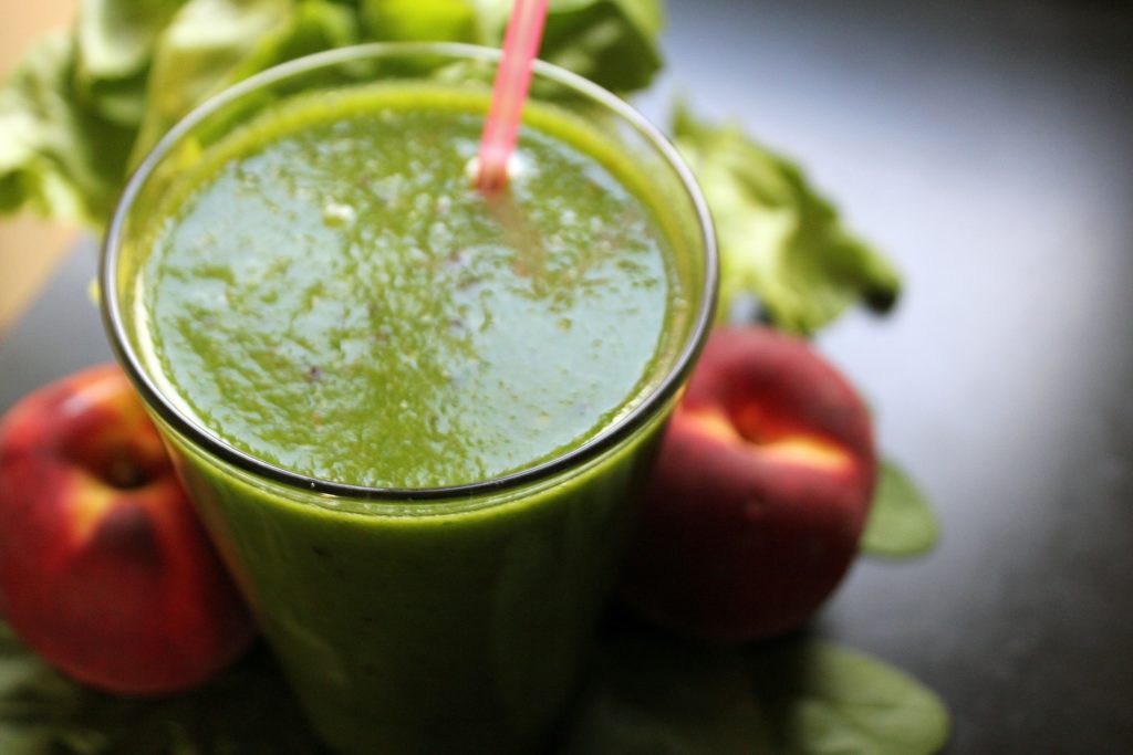 Peachy Green Smoothie